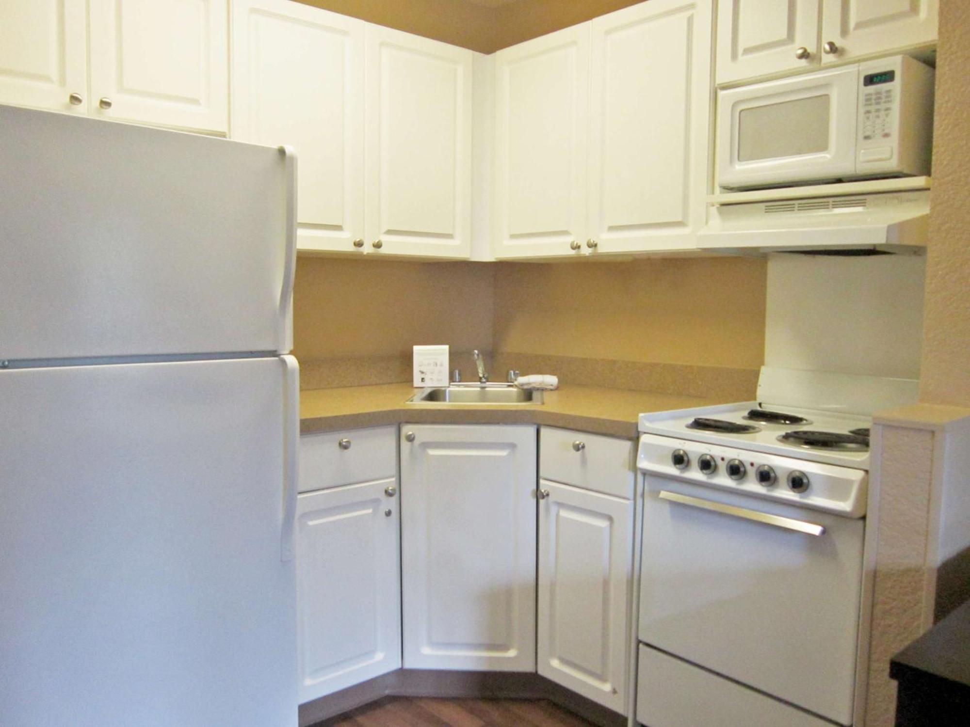 Extended Stay America Suites - Greensboro - Airport Exteriör bild